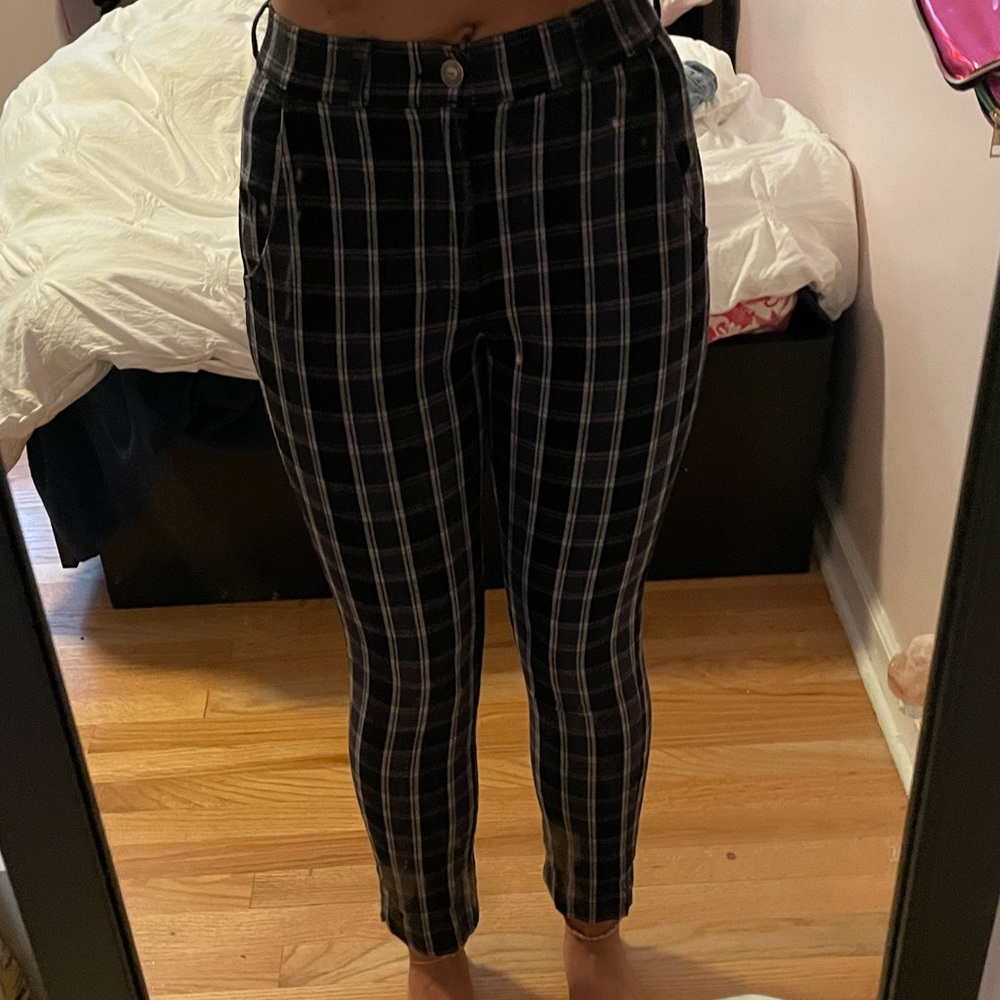 plaid hollister pants!